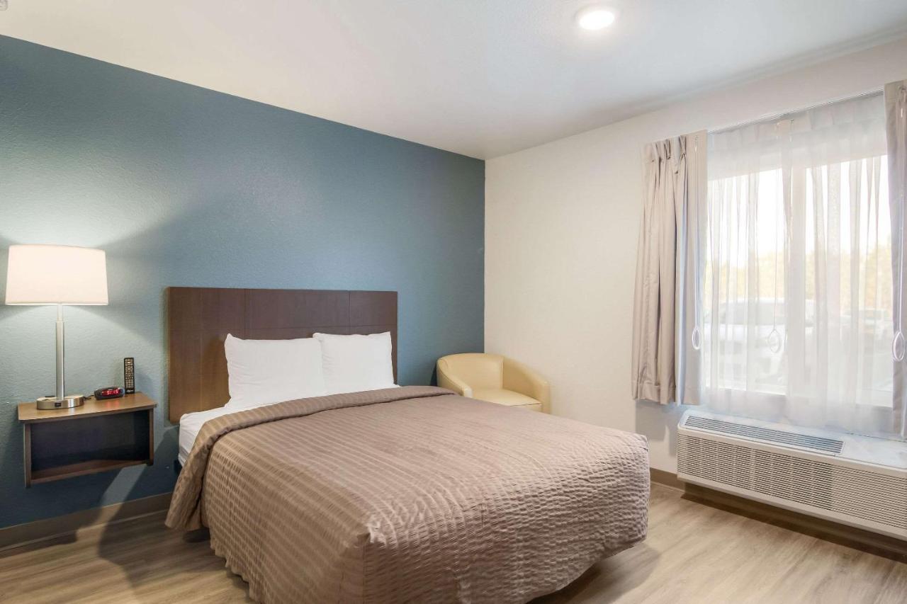 Woodspring Suites Jacksonville Baymeadows Exterior photo